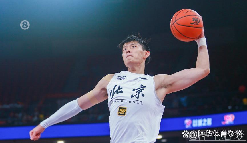 曾凡博伤情披露 CBA官方呼吁赛场文明